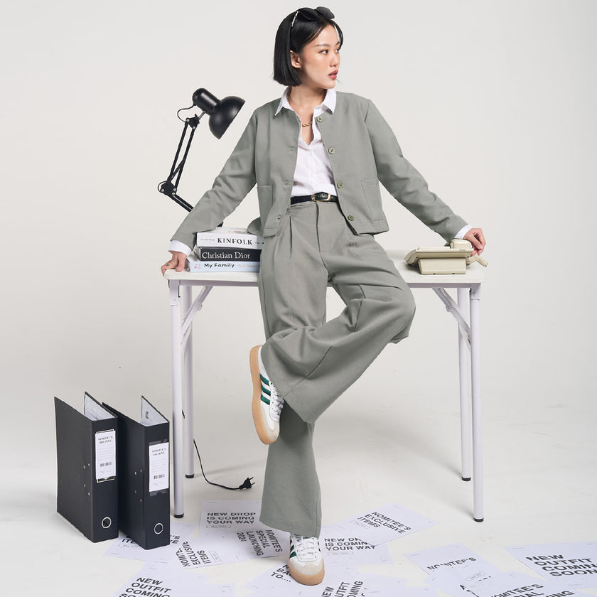 Nomitee's Karlie Outer Lengan Panjang