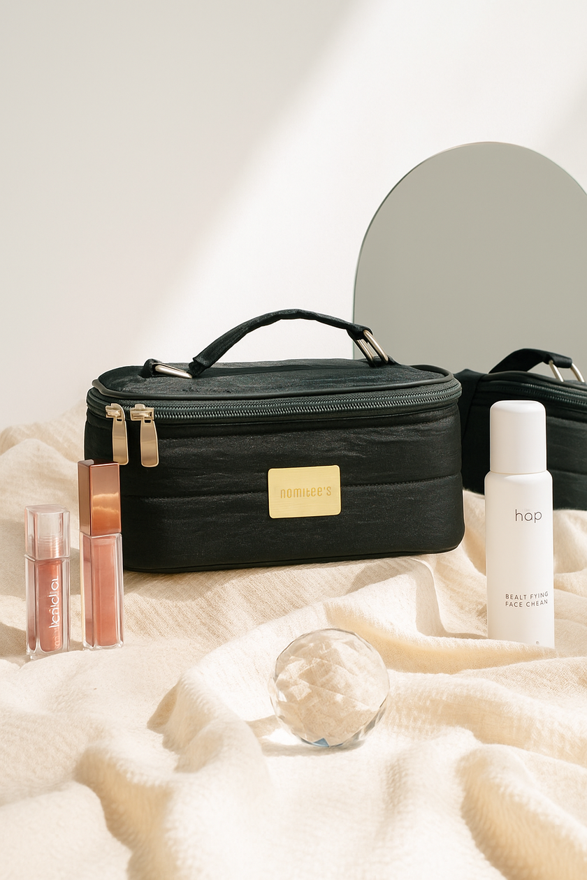 Nomitee's The Makeup Bag