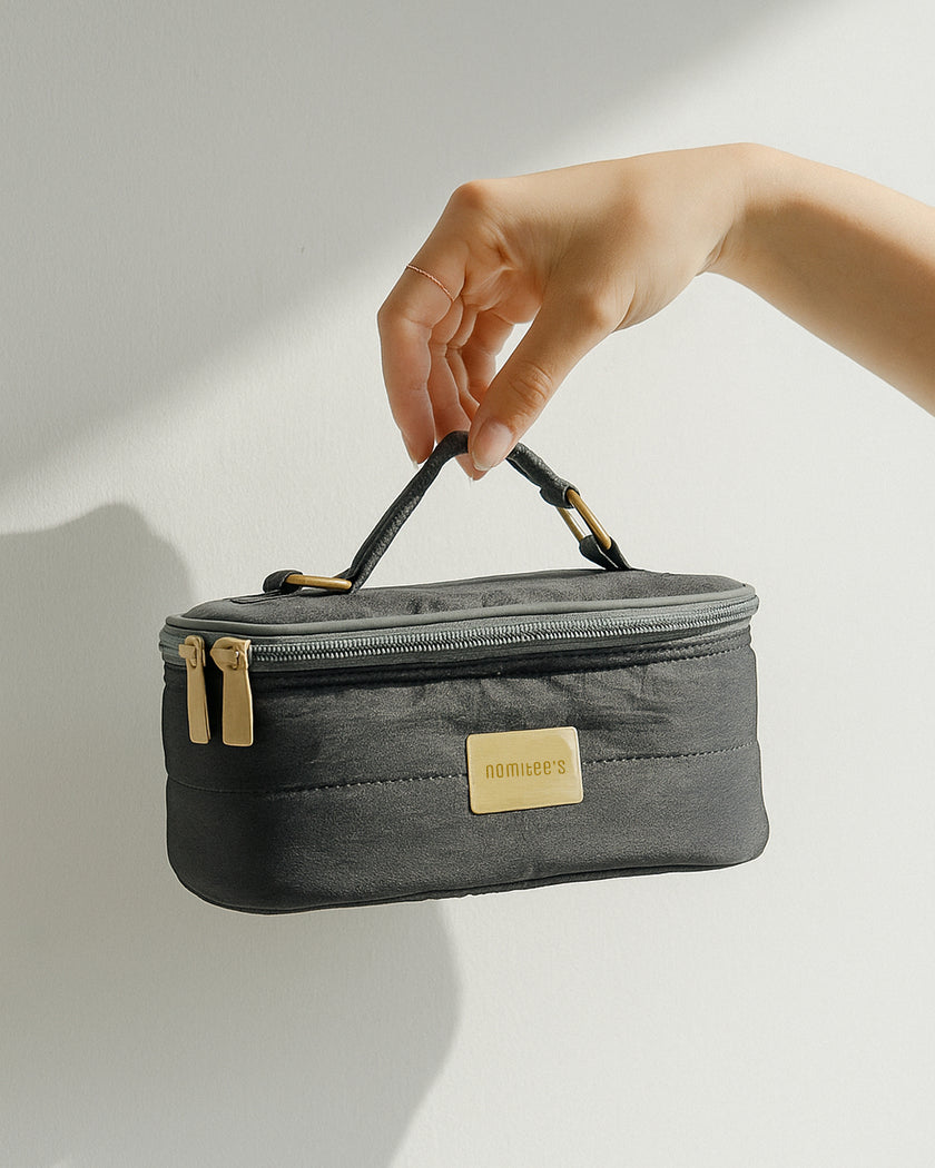 Nomitee's The Makeup Bag