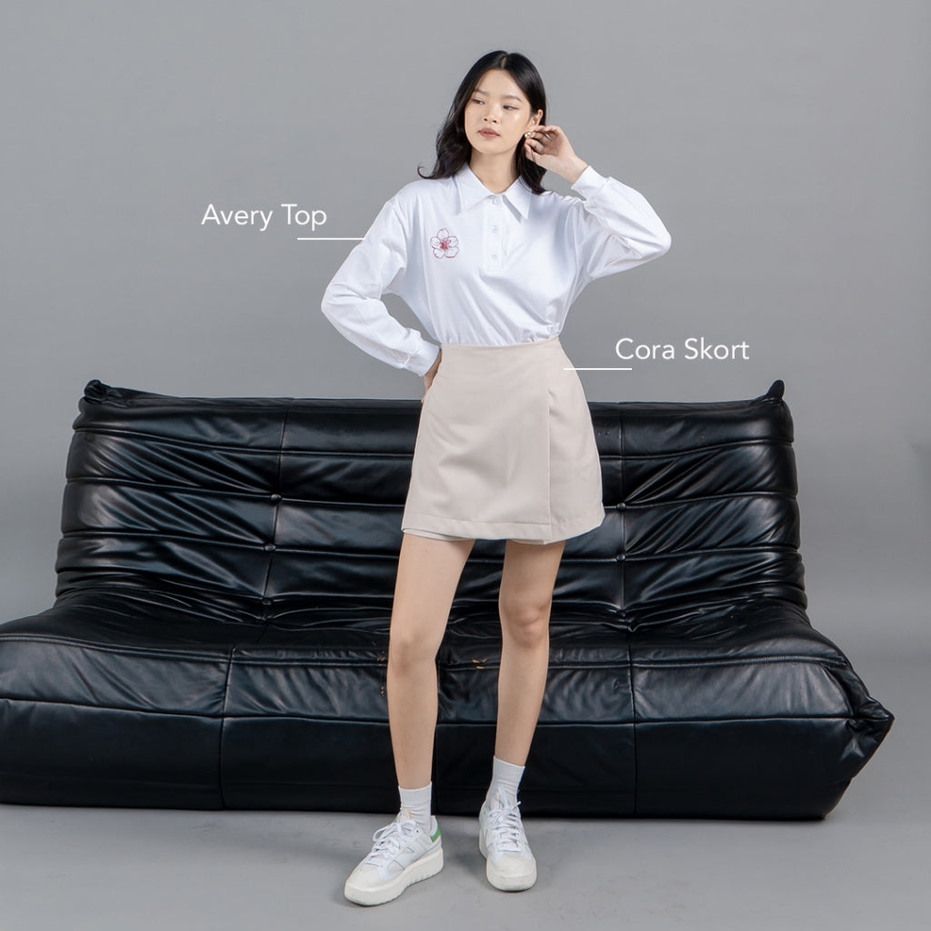 Nomitee's Avery Top Poloshirt Wanita Lengan Panjang