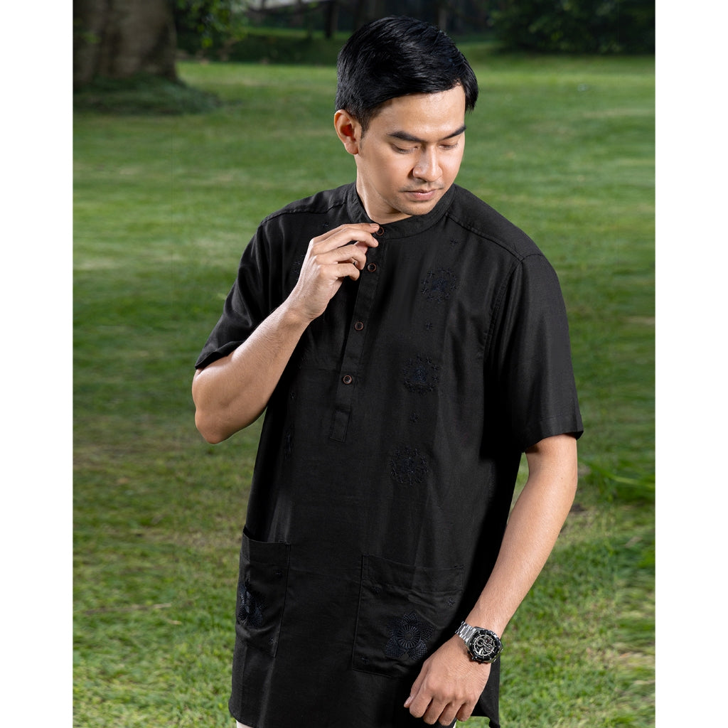 Nomitee's X Russ Koko Short Sleeve Zhur