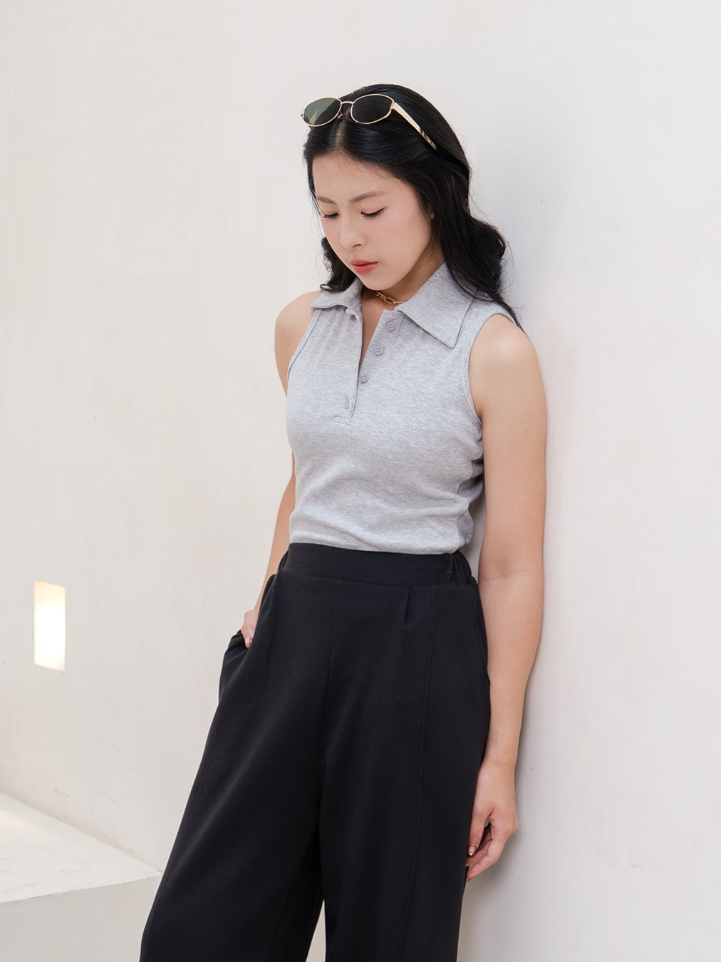 Nomitee's Nixie Top Atasan Wanita Tanpa Lengan