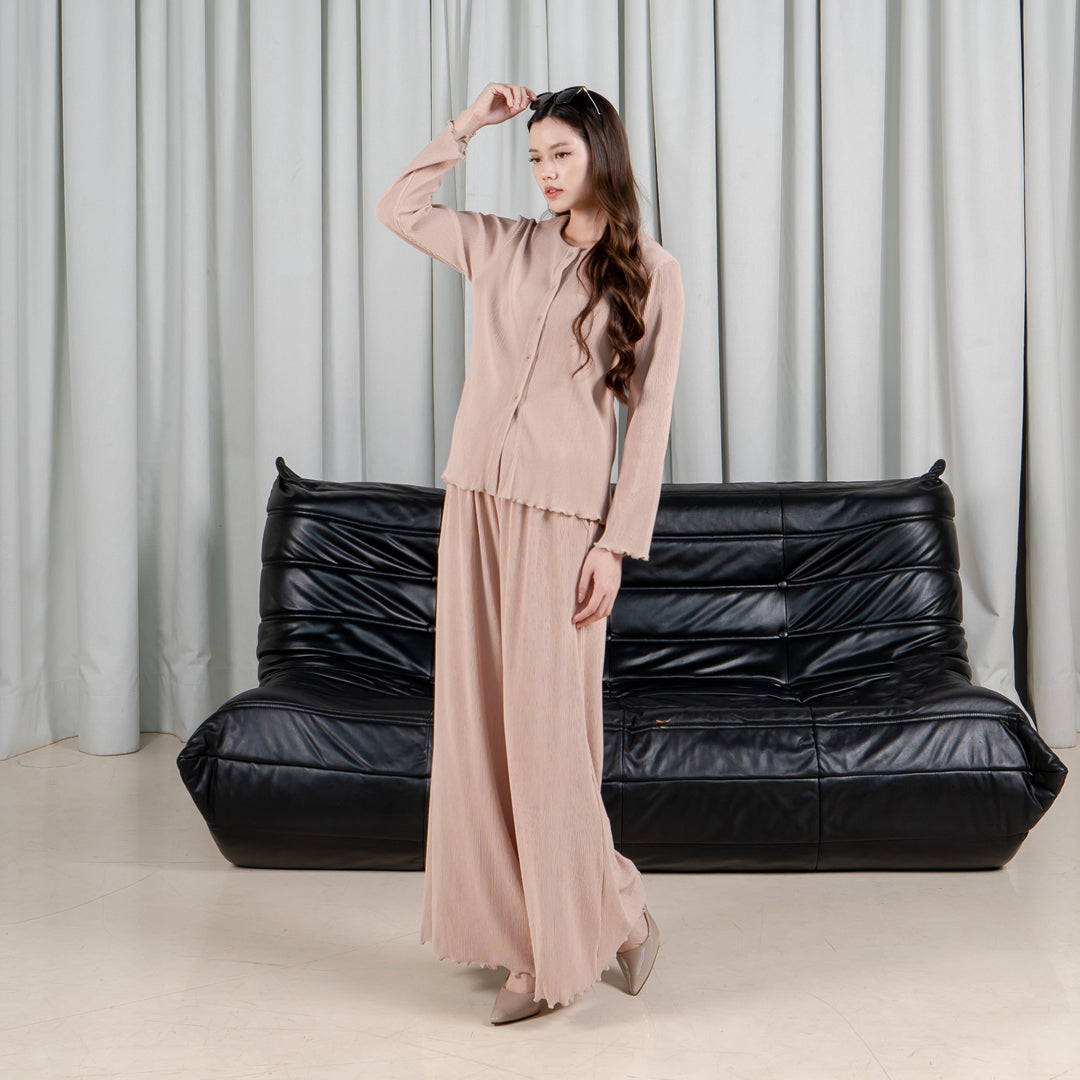 Nomitee's Marcia Flare Pants Celana Panjang Wanita (Tidak Dijual Satu Set)