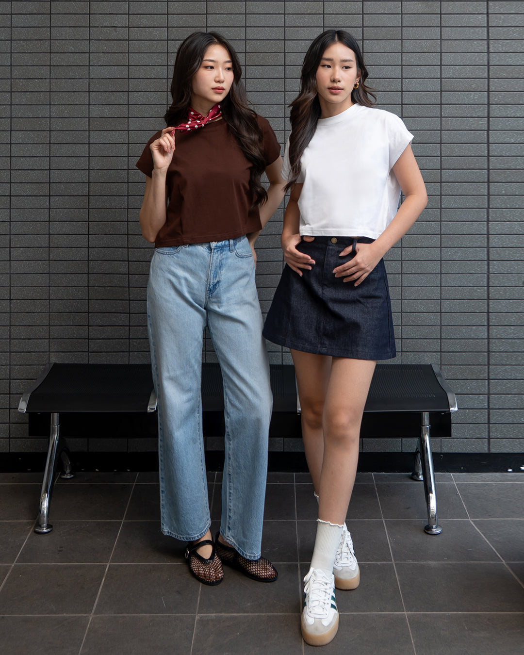 Nomitee's Twila Top Atasan Wanita Lengan Pendek