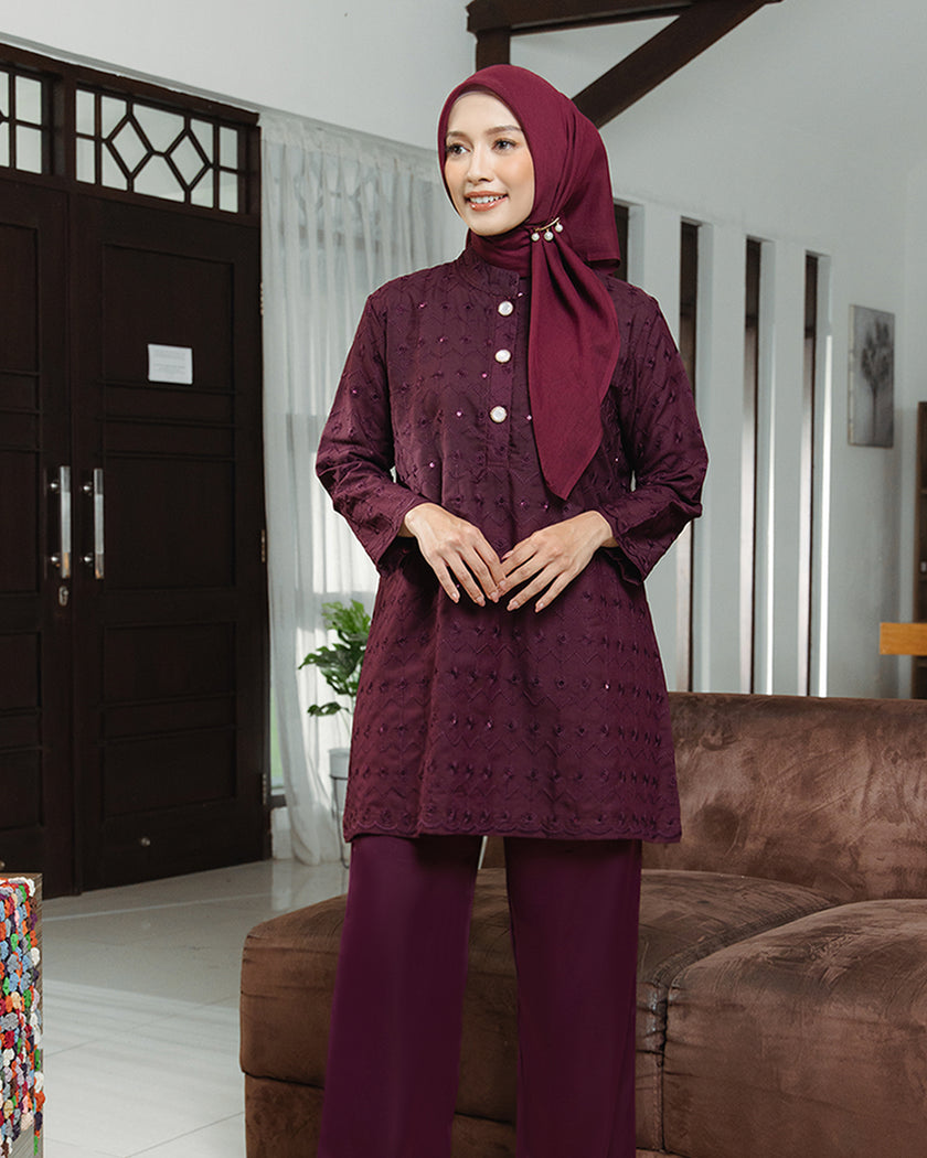 Nomitee's X Russ Yara Set Setelan Wanita